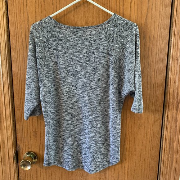 SJS Lightweight Grey 3/4 Sleeve Sweater - Size Large - Picture 2 of 2